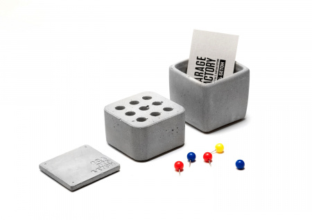 Карандашница PIGION (бетон) продаётся от 10 шт