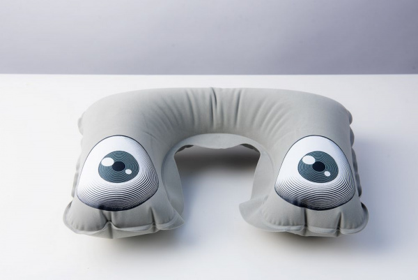 Надувная подушка под шею в чехле Sleep